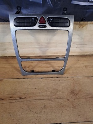 Рамка радіо mercedes w203 sport coupe фото №1