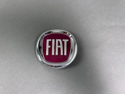 Logo емблема значок перед fiat 500 lift фото №1