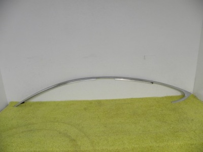 Молдинг дахова дах ліва tesla s оригінал фото №1