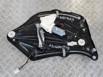 Mercedes w207 cabrio підйомник скло лівий задня фото №1