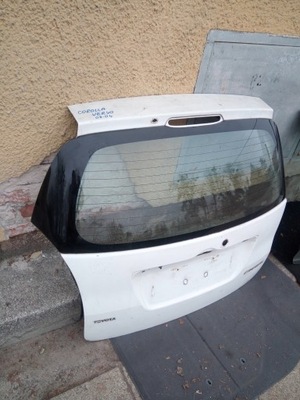 Кришка багажника задня toyota corolla verso i '02-04 oryg. фото №1