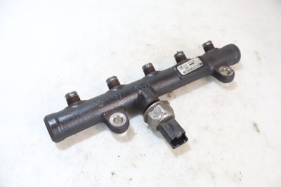 Молдинг упорскування volvo v50 mw 9654726280 2.0l дизель 100kw 2006 фото №1