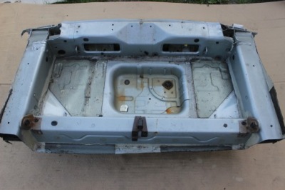 Mini cooper r50 hatch 2001-2006 r -ремень задний ,балка pure silver 900/7 фото №1