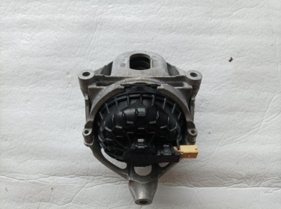 Audi a4 b9 подушка двигателя правая 4m0199372fc фото №1