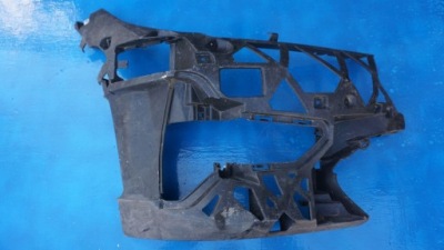 Bmw 3 g20 g21 - напрямна бампера правий перед фото №1