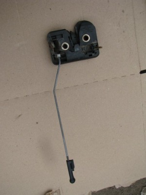 Seat ibiza ii замок крышки задняя 6k6827505a фото №1