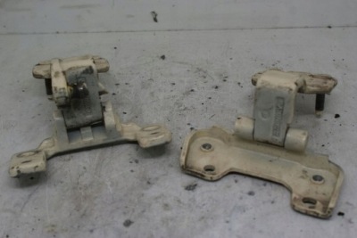 Mercedes w212 петля крышки правый задняя a2127400237 фото №1