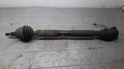 Привідний вал права skoda octavia i 99r 1.8b фото №1