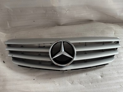 Mercedes bklasa w245 решітка радіатора фото №1