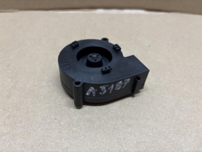 Bmw g30 g31 вентилятор лампы led оригинал 7408686 33369 34694 фото №1