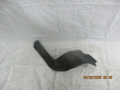 Passat b5 fl канал повітря 3b0819803 фото №1