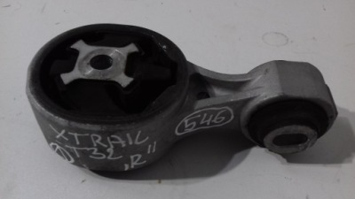 Nissan x-trail t32 кронштейн подушка двигуна права фото №1