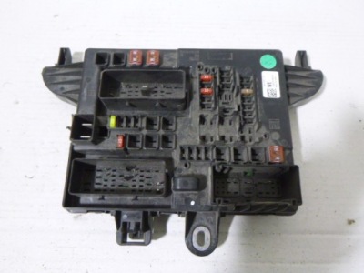 Коробка opel оригинальный номер 13277321 фото №1