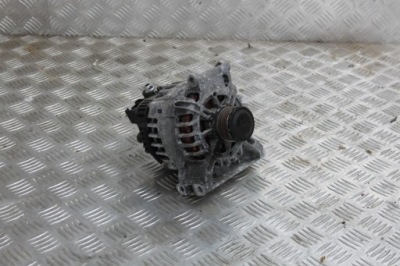 Mercedes w245 генератор 2661541302 фото №1