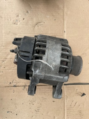 Fiat alfa romeo генератор 46748353 фото №1