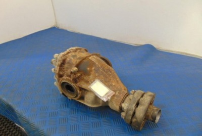 Mercedes e klasa w211 4.0d міст задній фото №1