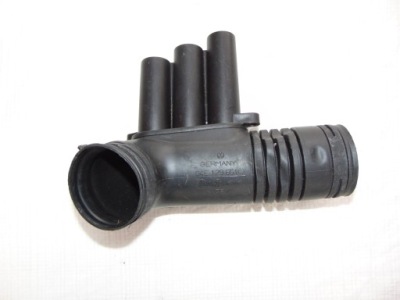 Vw passat b8 воздухозаборник труба воздуха 04e129651c фото №1