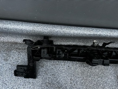 Pas передний усилитель передний peugeot 5008 i фото №1