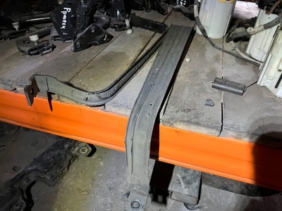 Кронштейн бака vw crafter ii man tge 18-24 rok фото №1