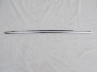 Mercedes w221 молдинг ущільнювач права перед фото №1