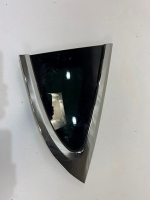 Tesla x скло скло ліва кузовна задній задня фото №1