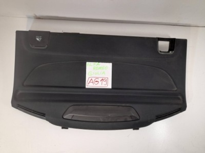 Alfa romeo giulia 2016 полка задняя багажника фото №1