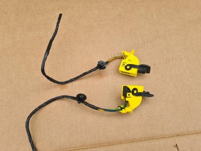 Колодка штекер электропроводка жгут дверь citroen c3 ii 1379917 фото №1