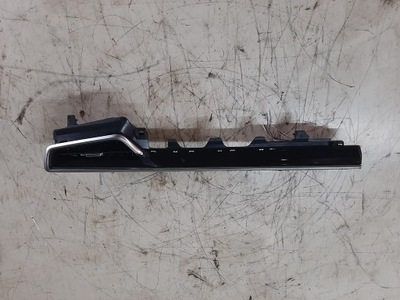 Решітка обдув права corolla e21 фото №1