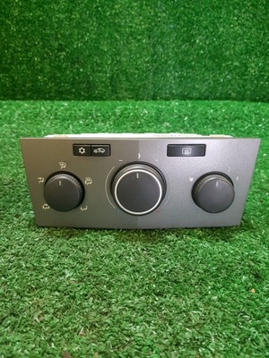 Панель керування обдув opel astra h 13201300 фото №1