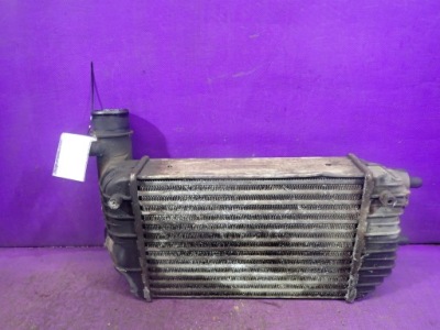 Fiat ducato ii 2.8 интеркулер 1307012080 фото №1