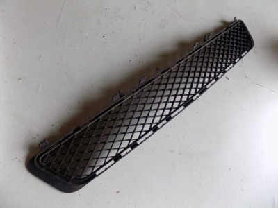 Mercedes w212 решётка средняя бампера фото №1