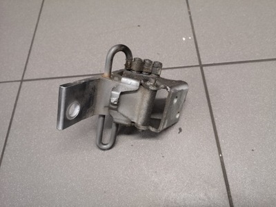 Петля двері правий перед audi a8 d2 4d0831412b фото №1