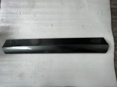 Молдинг дверь передних левых audi q3 8u i s line фото №1