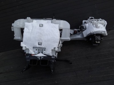 Opel grandland x 1,6 thp отопитель климат-контроль фото №1