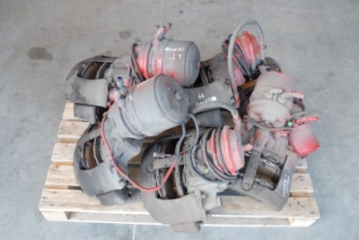 Суппорт тормозной перед задний  pomocnik premium dxi 13 фото №1