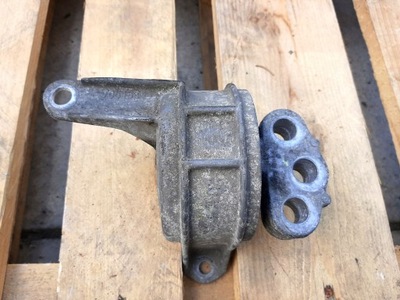 Подушка двигателя opel astra 3 h 90539246 фото №1