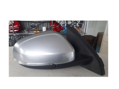 Зеркало volvo s60 v60 правое r-desing фото №1