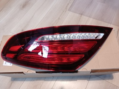 FARO PARTE TRASERA IZQUIERDA MERCEDES SLK 172  