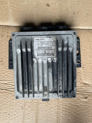 Бортовой компьютер блок управления двигателя renault clio 8200331477 фото №1