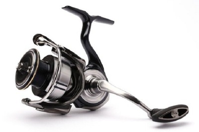 KOŁOWROTEK Z przednim hamulcem Daiwa 19 Certate-G LT 3000-XH