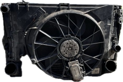 Bmw 1 e87 рестайлинг  комплект радиатор 781025802 фото №1