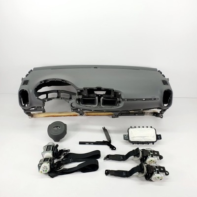 Панель приладів приладова kia оригінальний номер 8471007000eq фото №1