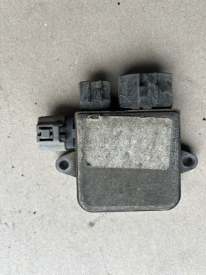 Tesla s lift модуль блок керування вентилятора фото №1