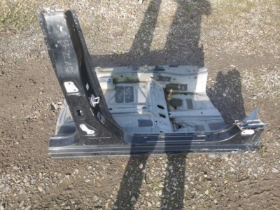 Mercedes w246 блок двигателя средний правый фото №1