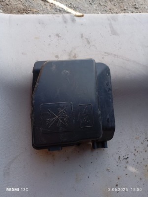 Renault clio 4 iv bh captur i dacia корпус крышка корпус предохранителей фото №1