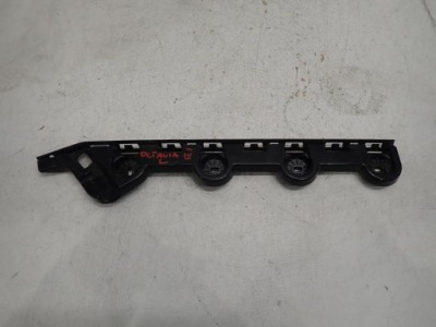 stoßstangenführung links heck SKODA OCTAVIA IV 2020- 5E7807393