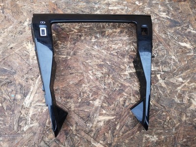 Peugeot 208 ii рамка dekor фото №1