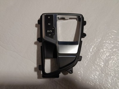 Audi a4 b9 рамка дисплей передач 8w1713111c фото №1