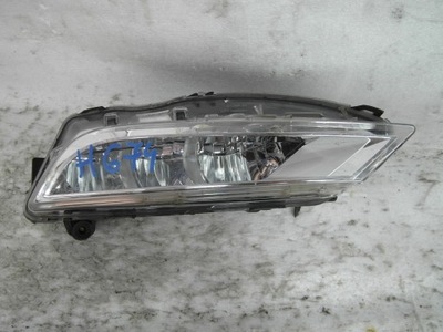 SEAT LEON III FACELIFT HALOGEN LAMP RIGHT  