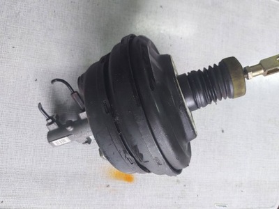 Audi a8 d2 усилитель тормозов тормозные 4d0612105f фото №1